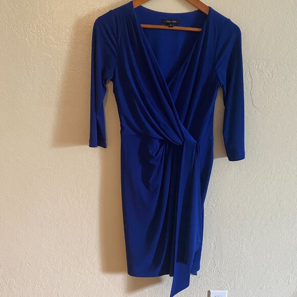 Ivy Blue Wrap Dress - size 4 - Picture 5 of 8